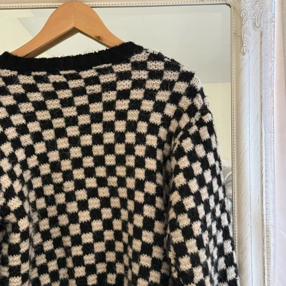 Zara Black and White Checkered Knit Cardigan - Picture 4 of 9